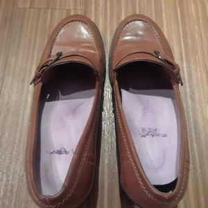 Brown leather loafers in decent condition